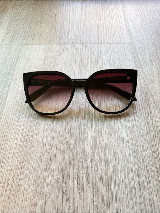 Quay Australia Accessories - quay australia staycation black brown fade oversized cat eye sunglasses eyewear